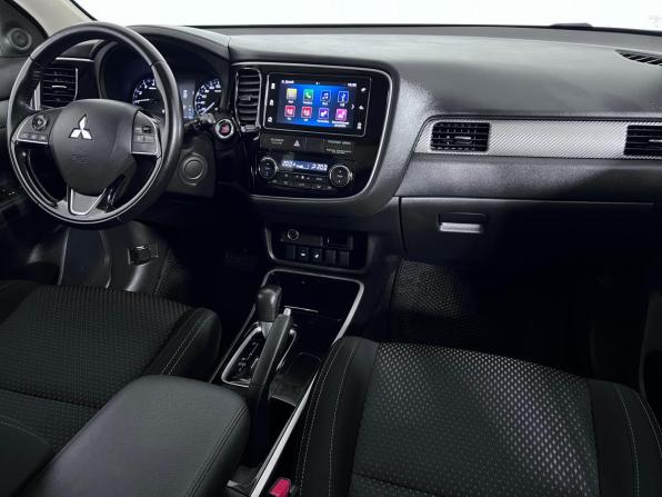 Mitsubishi Outlander III Рестайлинг 3 с пробегом 2018 года, цена 1 599 000 рублей, 206106 км, внедорожник, Автокод Объявления