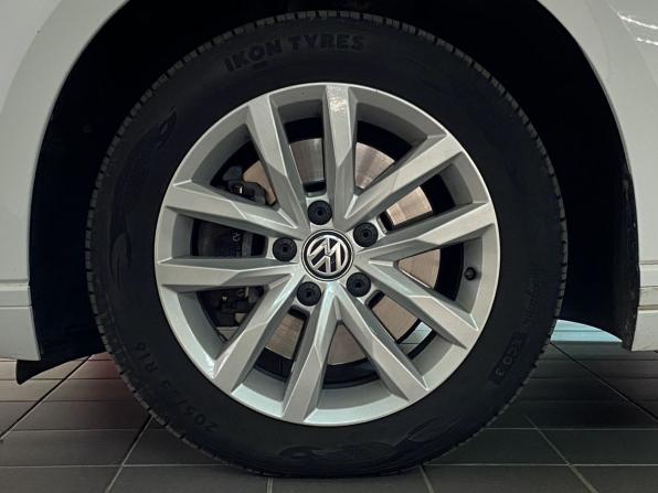 Volkswagen Passat B8 с пробегом 2016 года, цена 1 400 000 рублей, 149209 км, седан, Автокод Объявления