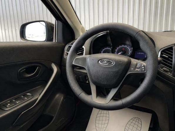 Lada (ВАЗ) XRAY I с пробегом 2018 года, цена 897 000 рублей, 113754 км, хэтчбек, Автокод Объявления