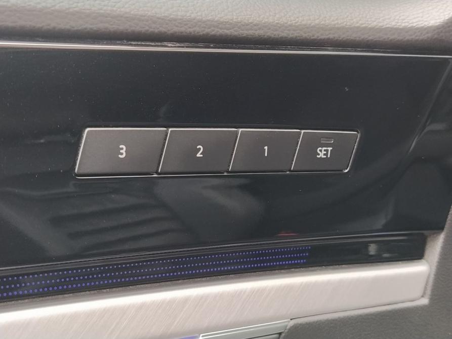 Volkswagen Touareg III Екатеринбург  - изображение 10