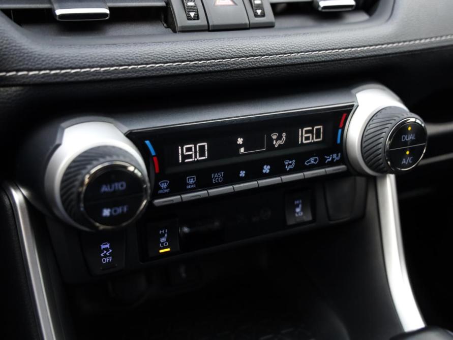 Toyota RAV4 V (XA50) Санкт-Петербург  - изображение 19