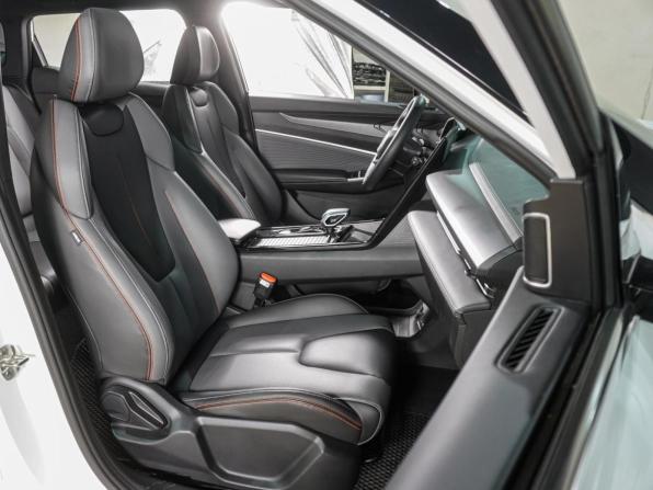 Geely Boyue Cool с пробегом 2023 года, цена 2 299 000 рублей, 7748 км, внедорожник, Автокод Объявления