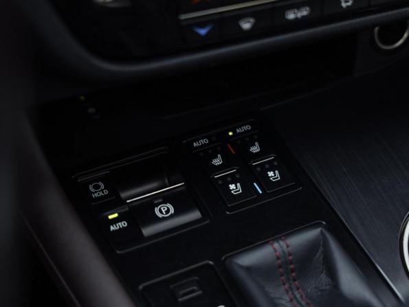Lexus RX IV с пробегом 2018 года, цена 3 549 000 рублей, 169704 км, внедорожник, Автокод Объявления