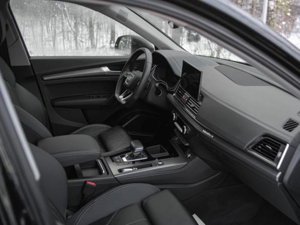 Audi Q5 II (FY) Рестайлинг с пробегом 2023 года, цена 4 850 000 рублей, 5498 км, внедорожник, Автокод Объявления