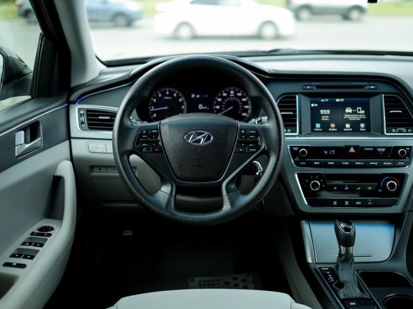 Hyundai Sonata VII (LF) с пробегом 2015 года, цена 1 249 000 рублей, 158100 км, седан, Автокод Объявления