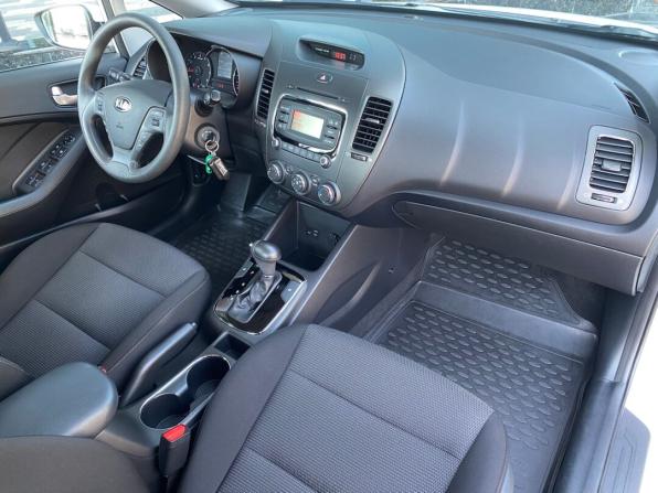 Kia Cerato III Рестайлинг (Classic) с пробегом 2019 года, цена 1 649 000 рублей, 37857 км, седан, Автокод Объявления