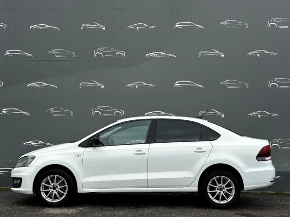 Volkswagen Polo V Рестайлинг с пробегом 2019 года, цена 869 800 рублей, 170072 км, седан, Автокод Объявления