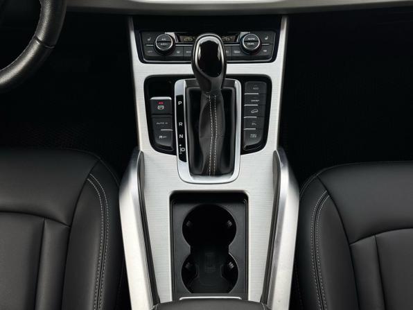 Geely Atlas I с пробегом 2021 года, цена 1 849 000 рублей, 45674 км, внедорожник, Автокод Объявления