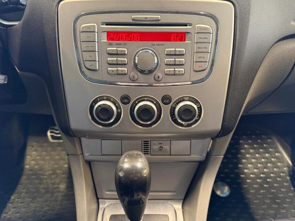 Ford Focus II Рестайлинг с пробегом 2008 года, цена 590 000 рублей, 220233 км, седан, Автокод Объявления