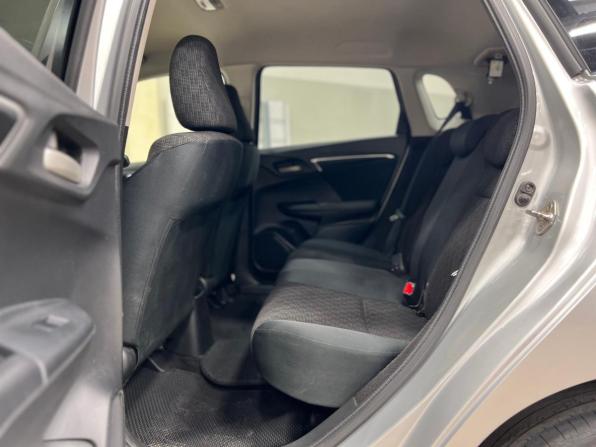 Honda Fit III с пробегом 2014 года, цена 935 000 рублей, 115475 км, хэтчбек, Автокод Объявления