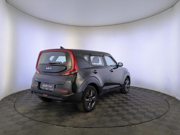 Kia Soul III с пробегом 2022 года, цена 2 300 000 рублей, 44023 км, хэтчбек, Автокод Объявления