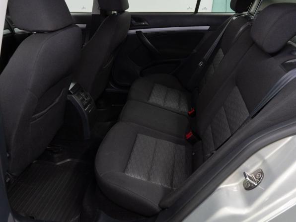 Skoda Octavia II (A5) Рестайлинг с пробегом 2013 года, цена 689 000 рублей, 265534 км, лифтбек, Автокод Объявления