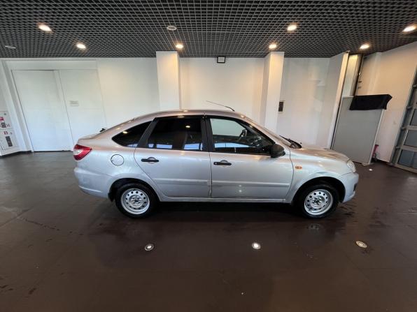 Lada (ВАЗ) Granta I с пробегом 2014 года, цена 422 000 рублей, 102102 км, лифтбек, Автокод Объявления