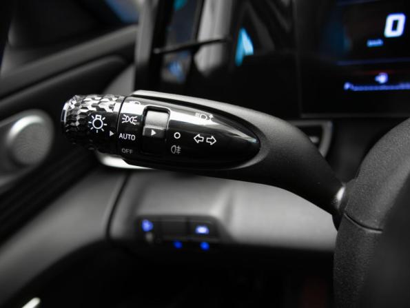Hyundai Elantra VII (CN7) с пробегом 2022 года, цена 2 190 000 рублей, 55838 км, седан, Автокод Объявления