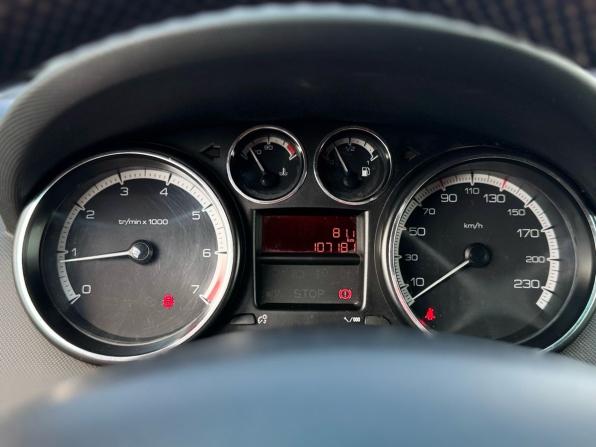 Peugeot 408 I с пробегом 2013 года, цена 559 000 рублей, 107181 км, седан, Автокод Объявления