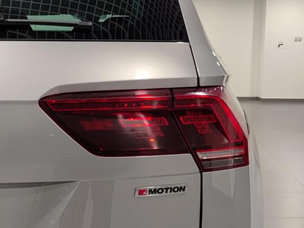 Volkswagen Tiguan II с пробегом 2019 года, цена 2 980 000 рублей, 78712 км, внедорожник, Автокод Объявления