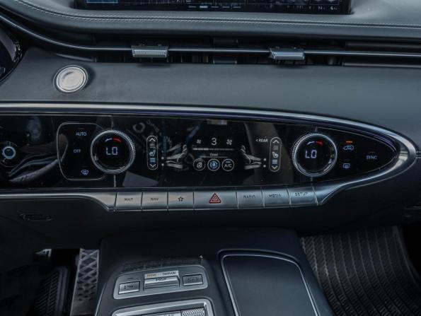 Genesis GV70 I с пробегом 2021 года, цена 5 499 000 рублей, 67111 км, внедорожник, Автокод Объявления