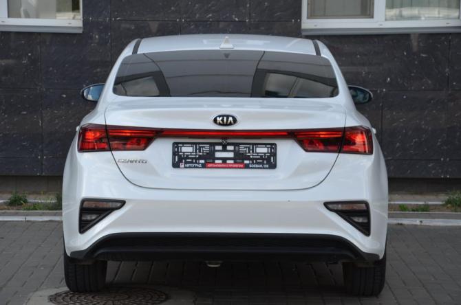 Kia Cerato IV Рестайлинг с пробегом 2021 года, цена 2 149 900 рублей, 50070 км, седан, Автокод Объявления