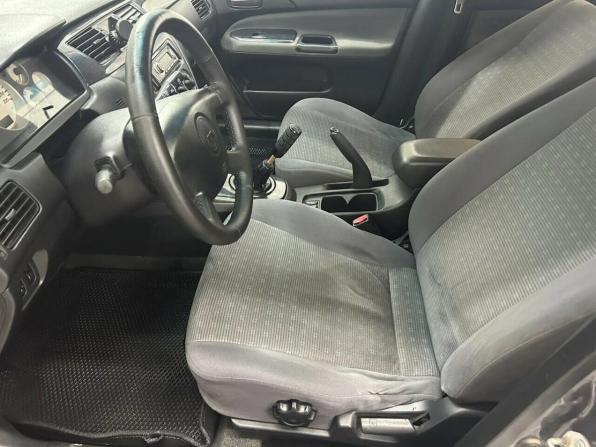 Mitsubishi Lancer IX Рестайлинг с пробегом 2005 года, цена 338 000 рублей, 290696 км, седан, Автокод Объявления