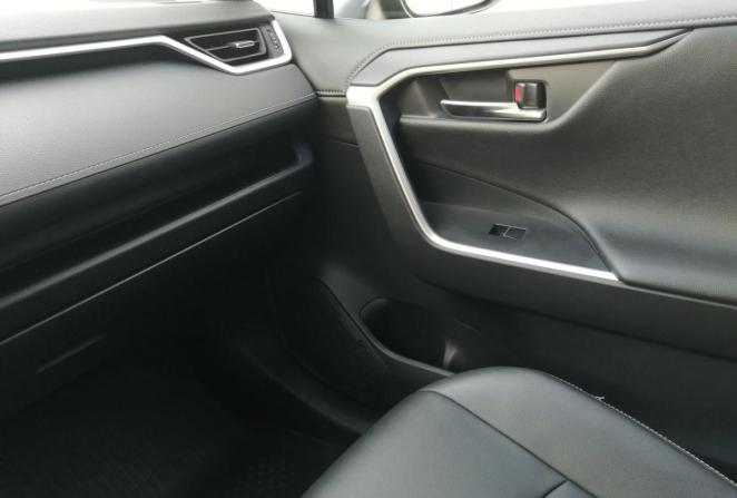 Toyota RAV4 V (XA50) с пробегом 2020 года, цена 3 950 000 рублей, 40818 км, внедорожник, Автокод Объявления