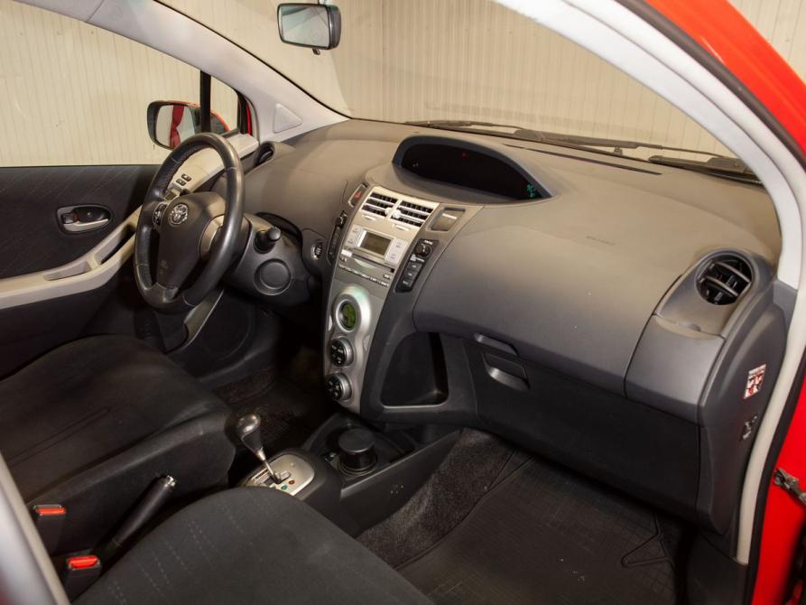 Toyota Yaris II Иваново  - изображение 18