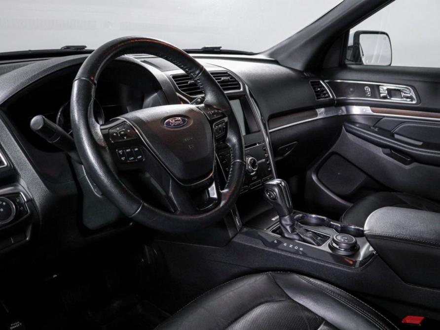 Ford Explorer V Рестайлинг 2 Москва  - изображение 14