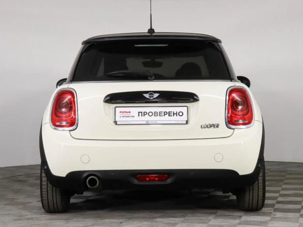 Mini Hatch III (F55/F56) с пробегом 2017 года, цена 1 650 000 рублей, 71850 км, хэтчбек, Автокод Объявления