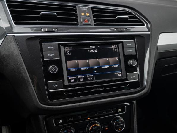 Volkswagen Tiguan II с пробегом 2018 года, цена 2 750 000 рублей, 62442 км, внедорожник, Автокод Объявления