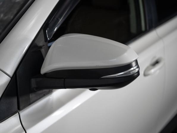 Toyota RAV4 IV (XA40) Рестайлинг с пробегом 2016 года, цена 2 585 000 рублей, 146176 км, внедорожник, Автокод Объявления