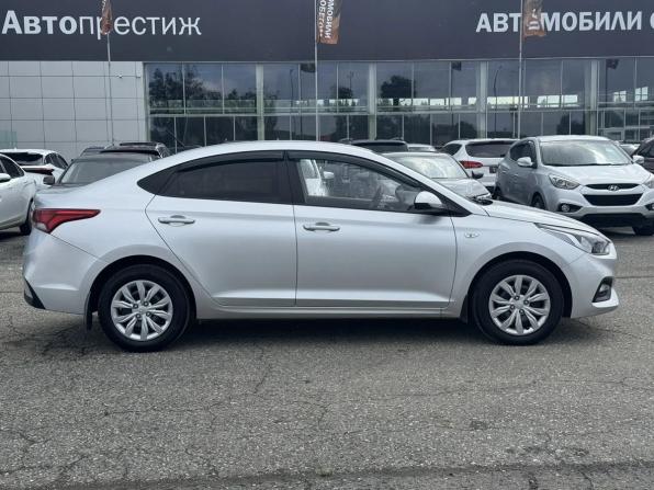 Hyundai Solaris II с пробегом 2019 года, цена 1 385 000 рублей, 125000 км, седан, Автокод Объявления