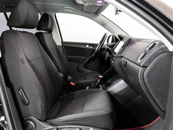 Volkswagen Tiguan I Рестайлинг с пробегом 2013 года, цена 949 000 рублей, 263210 км, внедорожник, Автокод Объявления