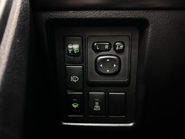 Toyota Land Cruiser Prado 150 Series с пробегом 2012 года, цена 2 969 000 рублей, 217676 км, внедорожник, Автокод Объявления