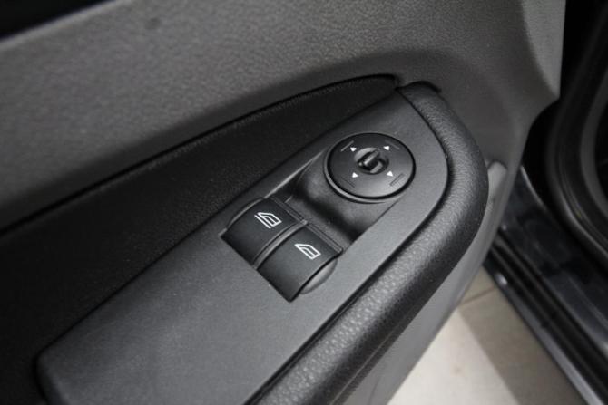 Ford Focus II Рестайлинг с пробегом 2008 года, цена 420 000 рублей, 221800 км, седан, Автокод Объявления