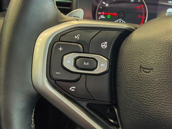 Haval Jolion I с пробегом 2023 года, цена 2 249 000 рублей, 40791 км, внедорожник, Автокод Объявления