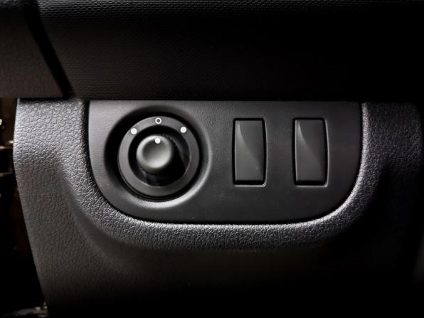 Renault Sandero II Рестайлинг с пробегом 2020 года, цена 1 100 000 рублей, 69562 км, хэтчбек, Автокод Объявления