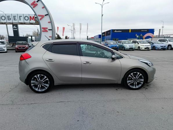 Kia Ceed II с пробегом 2014 года, цена 949 995 рублей, 241362 км, хэтчбек, Автокод Объявления