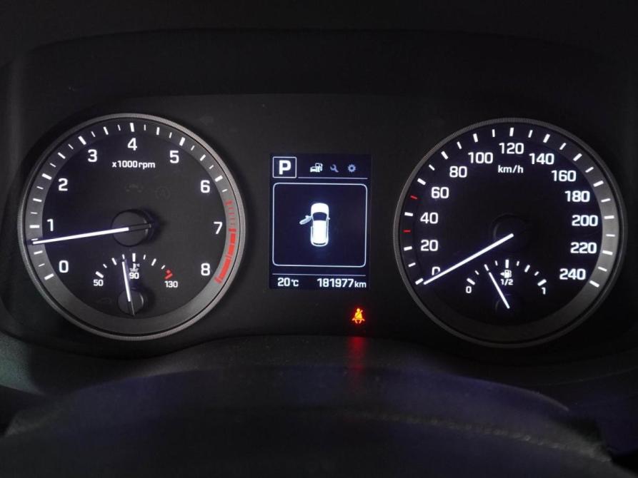 Hyundai Tucson III Воронеж  - изображение 21