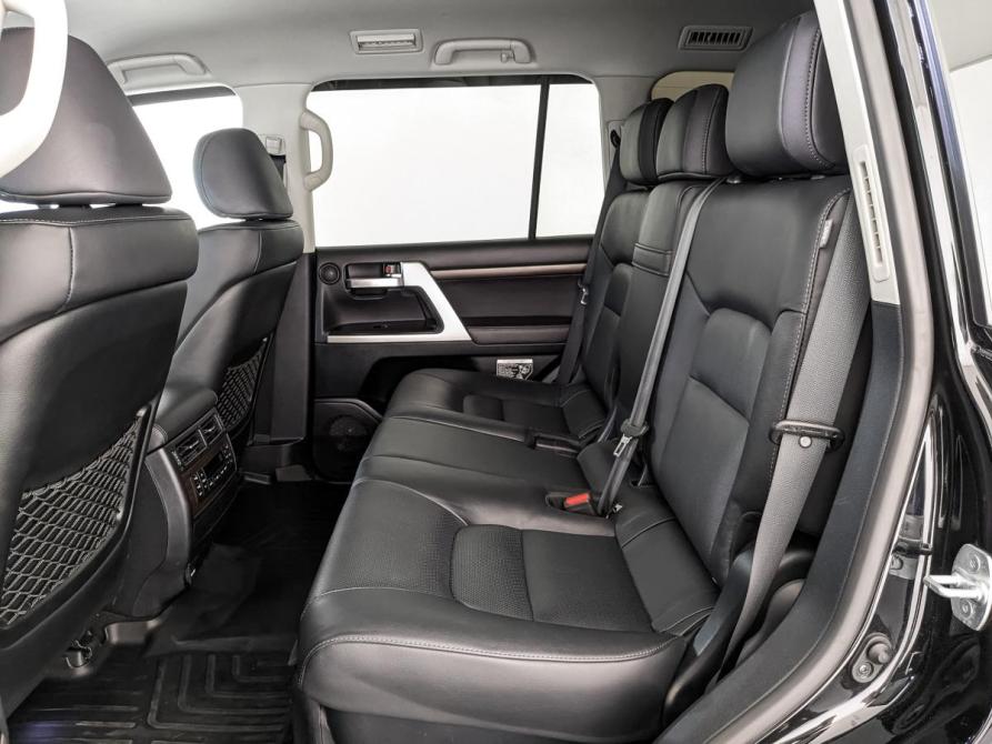 Toyota Land Cruiser 200 Series Рестайлинг 2 Москва  - изображение 18