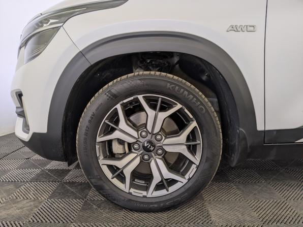 Kia Seltos I с пробегом 2021 года, цена 2 300 000 рублей, 74944 км, внедорожник, Автокод Объявления