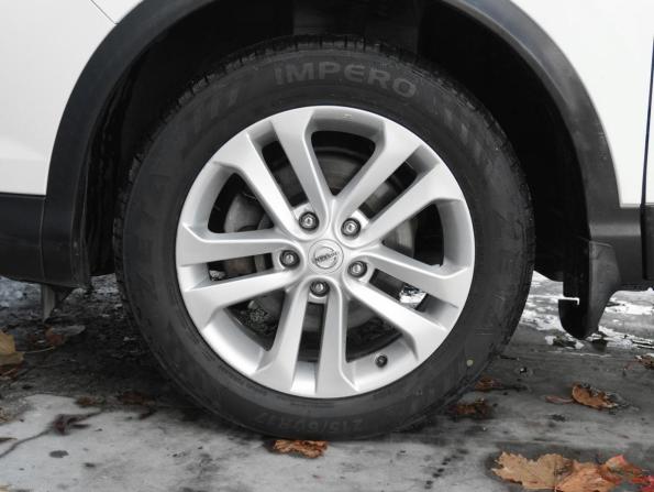 Nissan Qashqai II с пробегом 2016 года, цена 1 399 000 рублей, 234707 км, внедорожник, Автокод Объявления