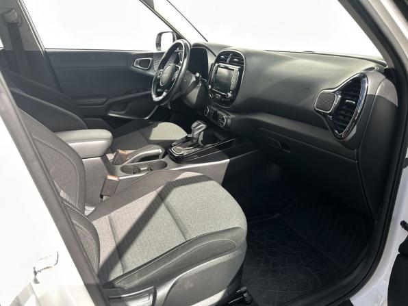 Kia Soul III с пробегом 2021 года, цена 2 370 000 рублей, 42190 км, хэтчбек, Автокод Объявления