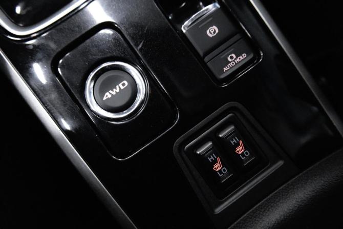 Mitsubishi Outlander III Рестайлинг 2 с пробегом 2018 года, цена 1 899 000 рублей, 206029 км, внедорожник, Автокод Объявления
