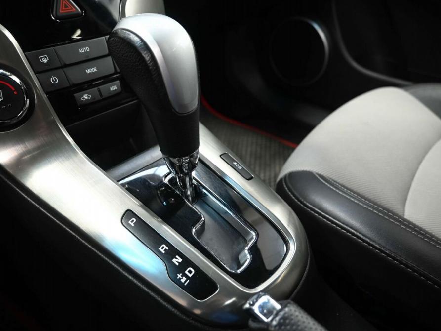 Chevrolet Cruze I Рестайлинг Ростов-на-Дону  - изображение 17