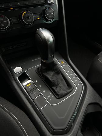 Volkswagen Tiguan II с пробегом 2018 года, цена 2 530 000 рублей, 37124 км, внедорожник, Автокод Объявления