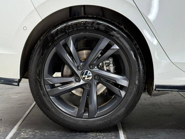 Volkswagen Golf VIII с пробегом 2021 года, цена 2 690 000 рублей, 46507 км, хэтчбек, Автокод Объявления