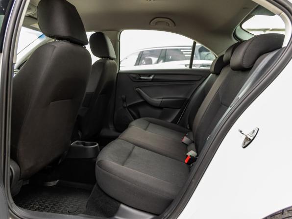 Skoda Rapid I Рестайлинг с пробегом 2019 года, цена 1 138 000 рублей, 97665 км, лифтбек, Автокод Объявления