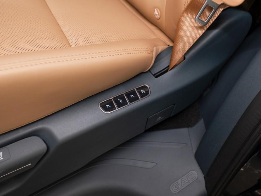GAC Trumpchi E8 Москва  - изображение 14