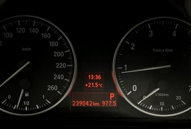 BMW 3 серии V (E90/E91/E92/E93) с пробегом 2008 года, цена 780 000 рублей, 239042 км, седан, Автокод Объявления