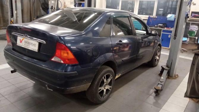 Ford Focus I Рестайлинг с пробегом 2005 года, цена 149 000 рублей, 276232 км, хэтчбек, Автокод Объявления