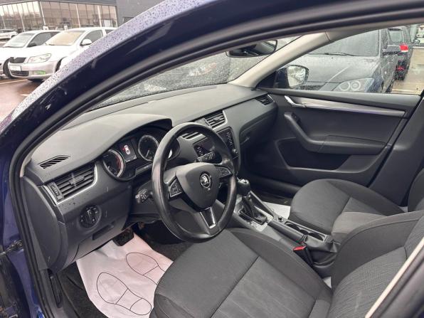 Skoda Octavia III (A7) Рестайлинг с пробегом 2017 года, цена 1 821 000 рублей, 173895 км, лифтбек, Автокод Объявления